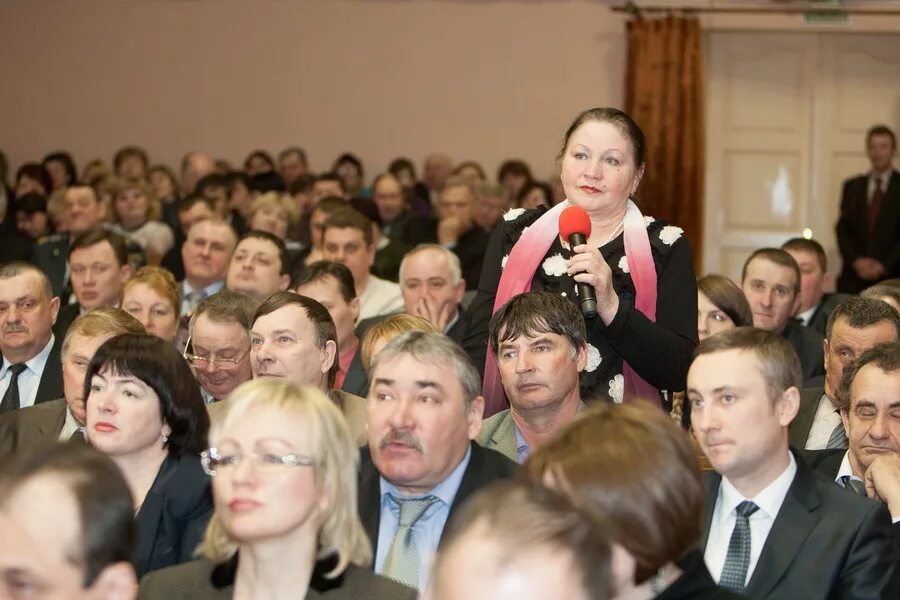 водитель пазика. пожар в усмани липецкой. липецк население. новост липецка. новост липецка.