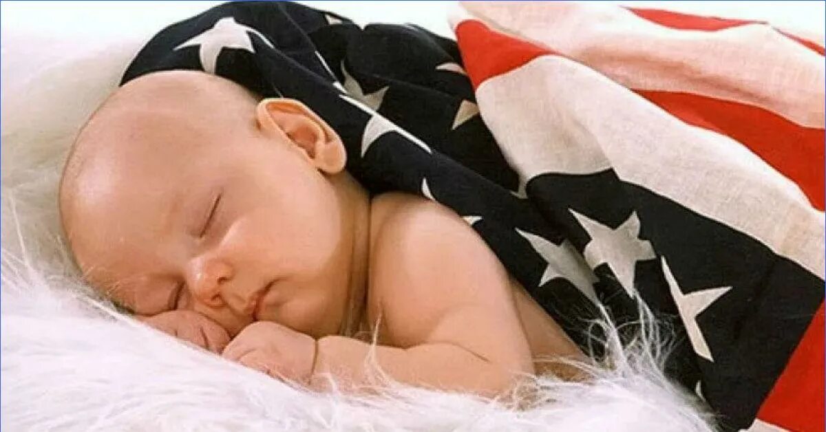Роди сша. Младенцы в америке. ребенок рожденный в сша. грудной младенец в америке.