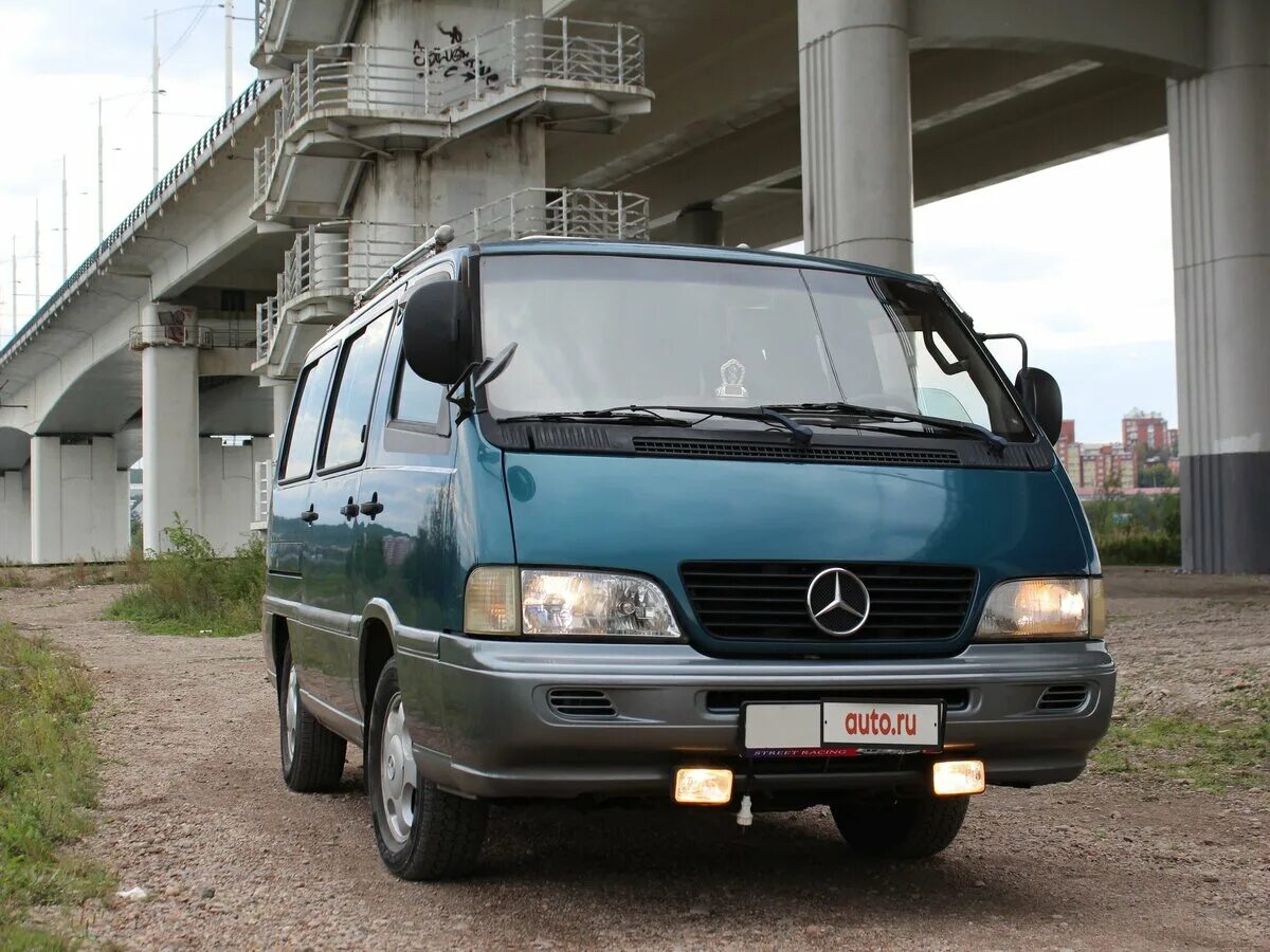 SSANGYONG Istana 2.9 МТ. SSANGYONG Istana i. Ссанг Йонг Истана 1998. Санг енг ,,Istana 1998.