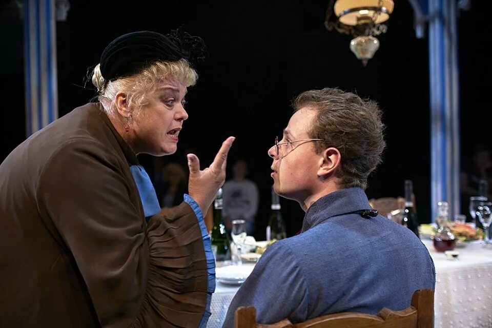 Спектакль блажь театр маяковского. Блажь театр. Спектакль блажь театр маяковского. Татьяна аугшкап блажь. Театр маяковского малая сцена блажь.