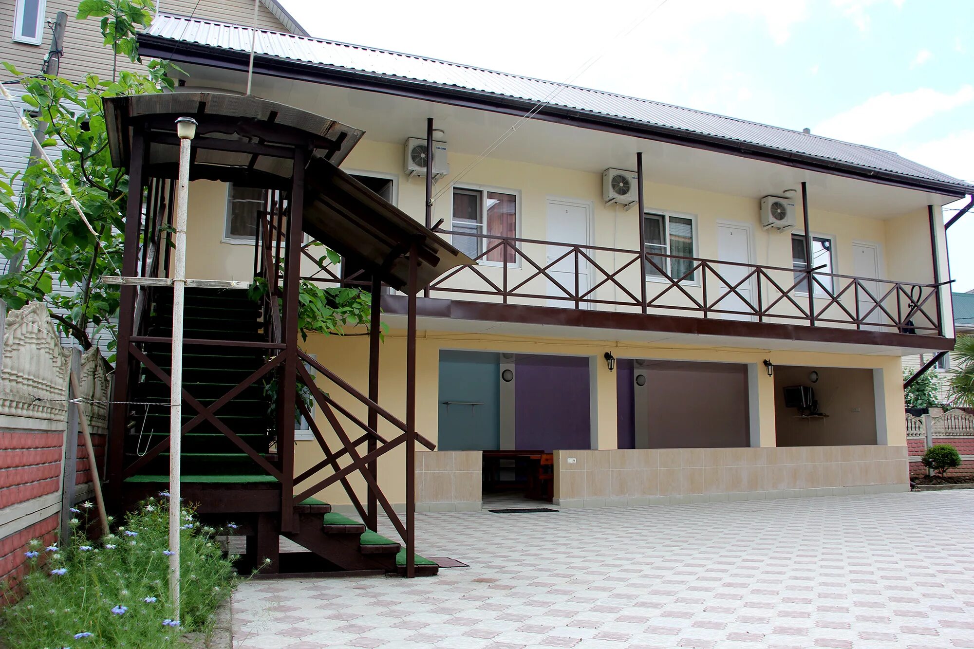 Вардане ул фруктовая. Вардане ул фруктовая. Вардане фруктовая. Вардане гостевой дом у моря фруктовая 5. Вардане 2.