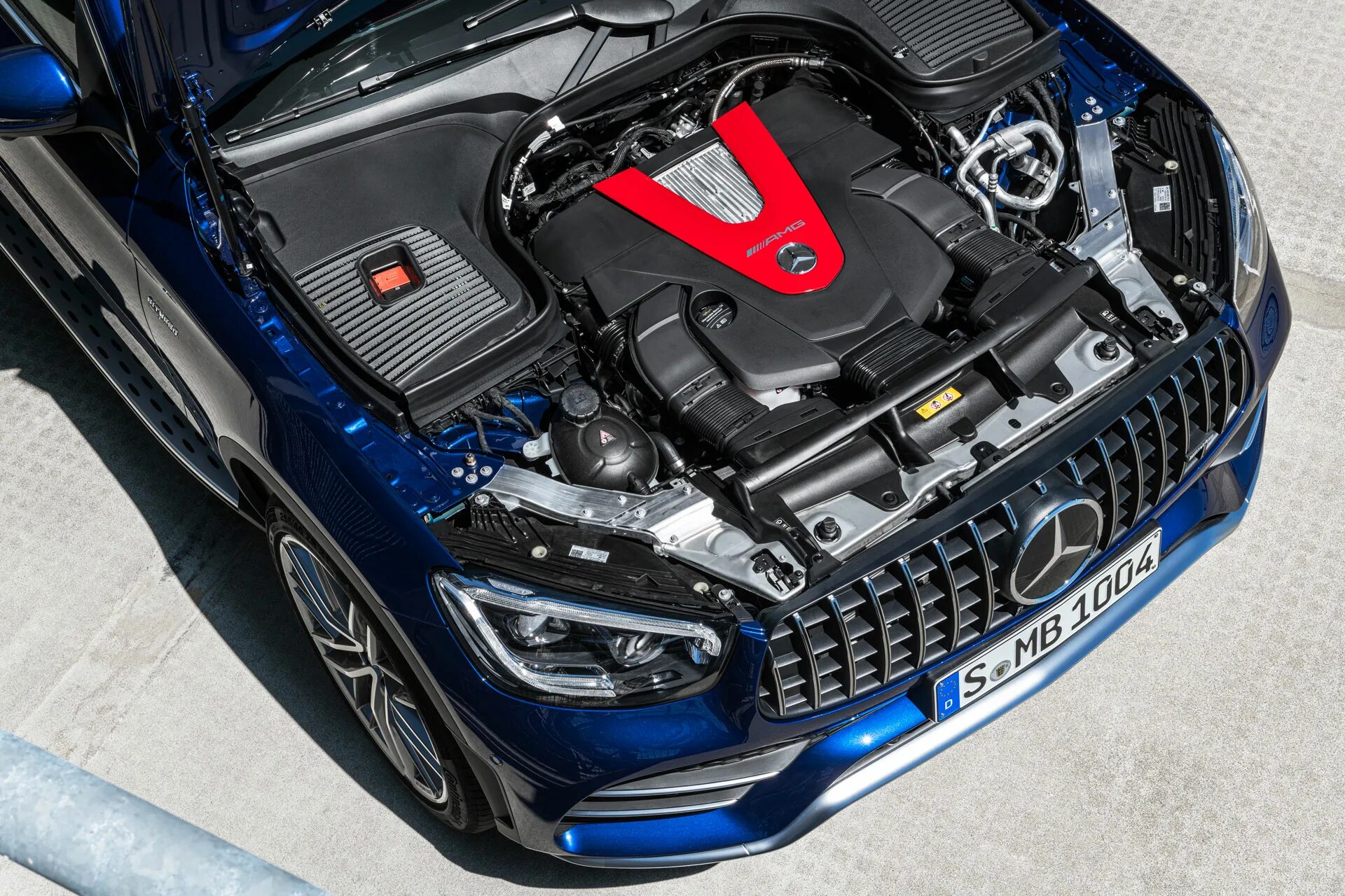 Аккумулятор мерседес glc. C43 amg двигатель. акб мерседес glc coupe. двигатель мерседес амг. glc amg мотор.