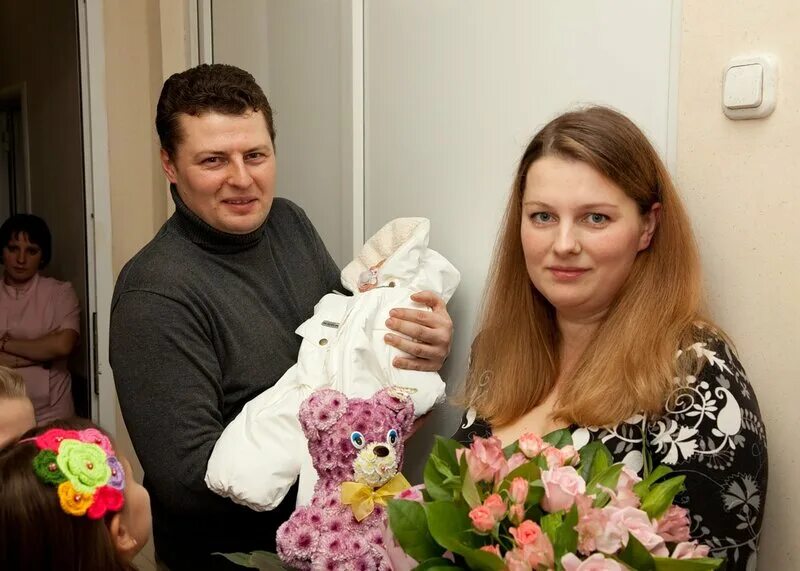 Что подарить врачам на выписку из роддома. Подарок врачам на выписку из роддома. Что подарить врачам на выписку из роддома. Подарок персоналу роддома. Выписка из роддома.