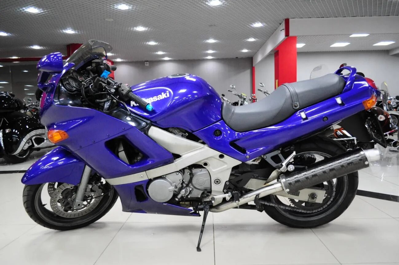 Kawasaki ZZR 400. Кавасаки ZZR 400. Kawasaki ZZR 400 2. Кавасаки ZZR 2. Zzr 400 купить