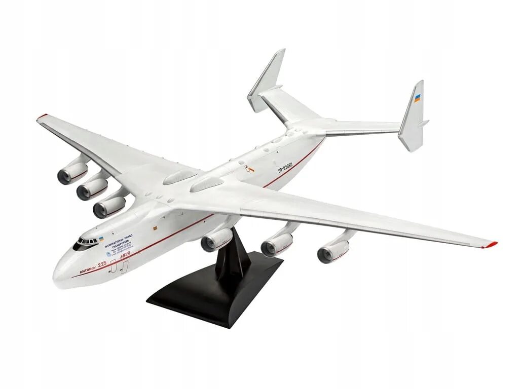 Ан 225 купить. АН-225 Мрия Revell. АН-225 Мрия 1/144 Revell. Revell Антонов АН-225. АН-225 Мрия.