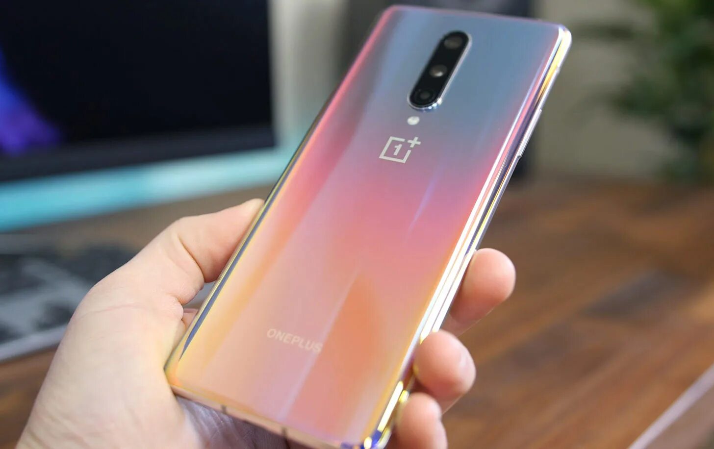 Телефоны oneplus 8. ONEPLUS 8. ONEPLUS 8 Interstellar Glow. ONEPLUS in2015. ONEPLUS 11 ONEPLUS.