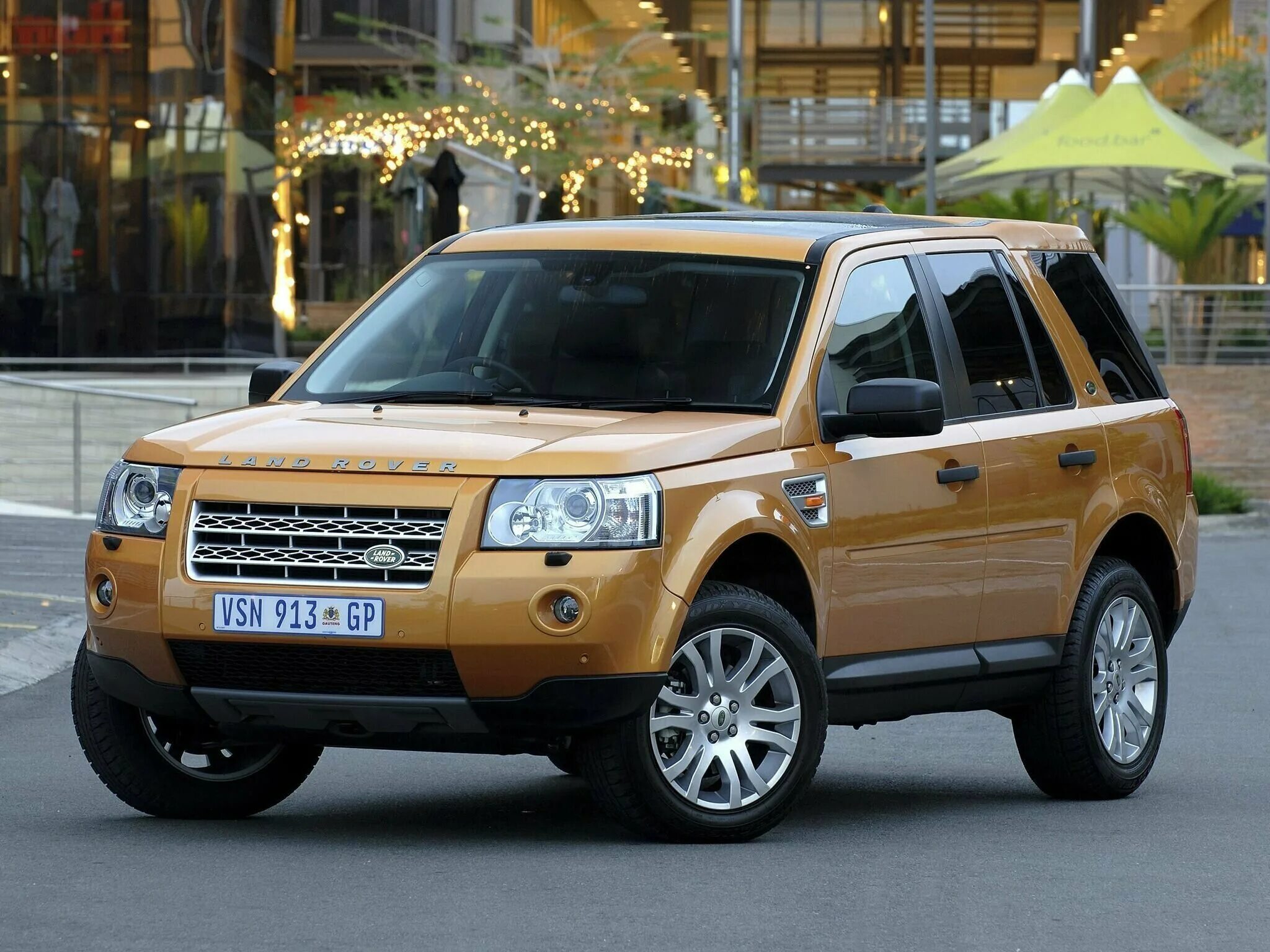 Купить ленд ровер фрилендер москва. Land Rover Freelander 2. Лаэнд Ровер Фрилендер 2. Ленд Ровер Фрилендер 2007. Ленд Ровер Freelander 2.