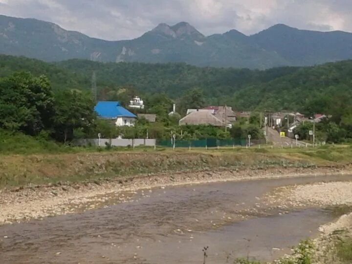 Село кирпичное туапсинский. Туапсе село георгиевское.