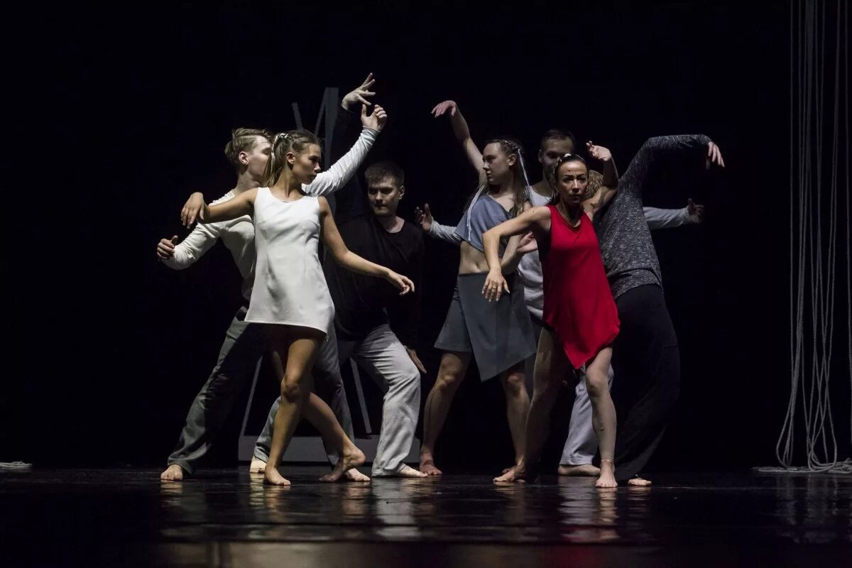 нью-йорк мюзикл бродвей мюзикл. мюзикл фильм 2019. современный балет выступление. мюзикл чикаго танец. хореография мюзикла.