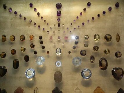 Исторические драгоценные камни