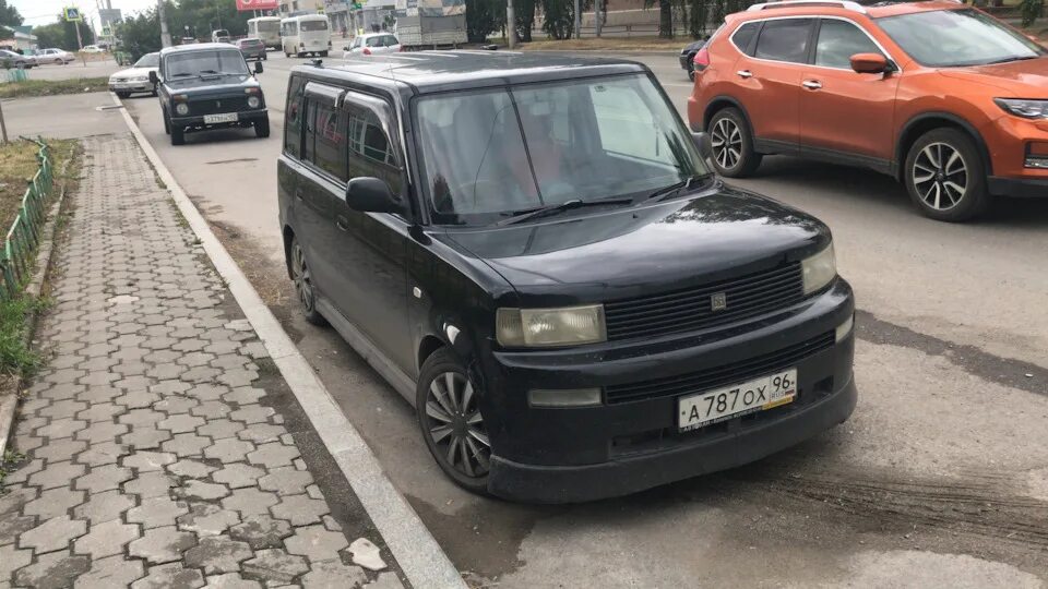 Черные бб. Toyota BB 2000. Тойота ББ 2000 черно серая. Тойота ББ 2000 год. Тойота ББ черная 2214.