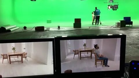 Можно двигать камерой