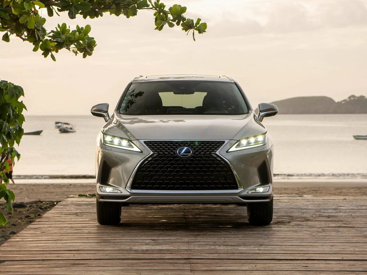 Lexus rx iv. Lexus RX 4. Lexus RX 450 Hybrid 2019. Lexus RX 2020. Лексус РХ 2019.