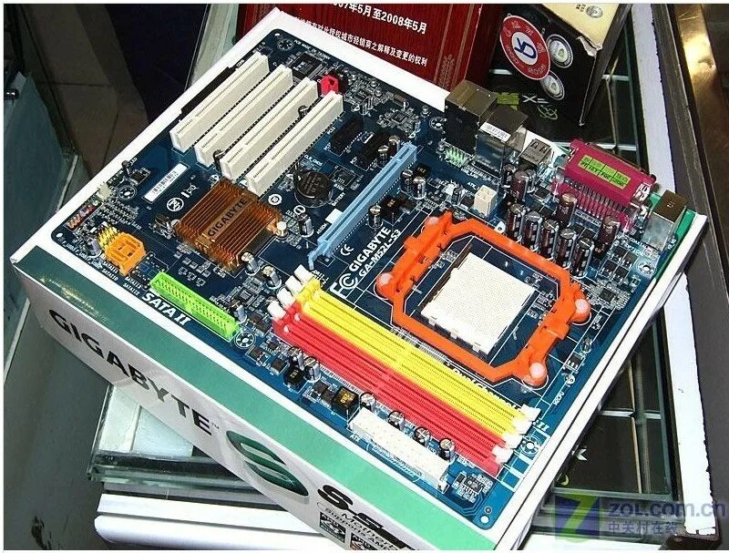 Ам2. Материнская плата ам2 gigabyte. материнская плата gigabyte ам2+ ам3. материнская плата gigabyte ам3 ддр 2. материнская плата am2 am2+ am3 gigabyte.