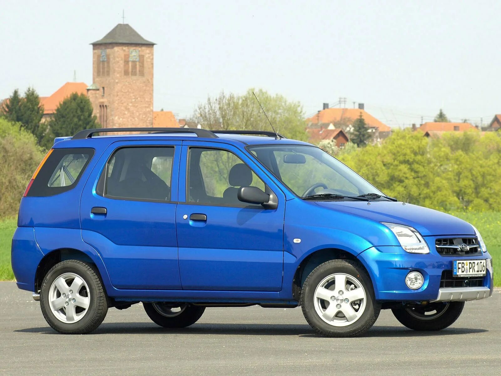 Сузуки игнис 1.3. Subaru g3x Justy. Subaru Justy 1,3. Субару Джасти 2003. Subaru Justy 3.