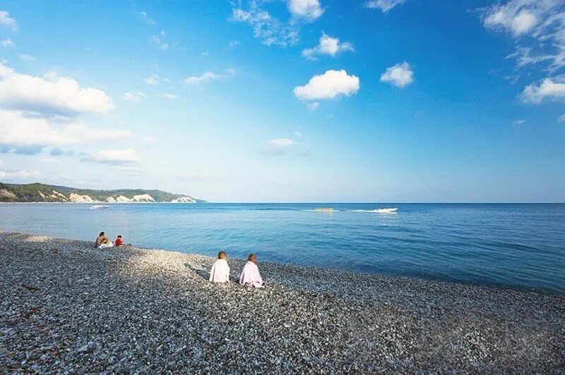 Погода в пицунде вода в море. Чистая вода Пицунда Абхазия. Чистая вода 2 Абхазия Пицунда Абхазия. Чистая вода Абхазия Алахадзы. Абхазия госдача Лдзаа.