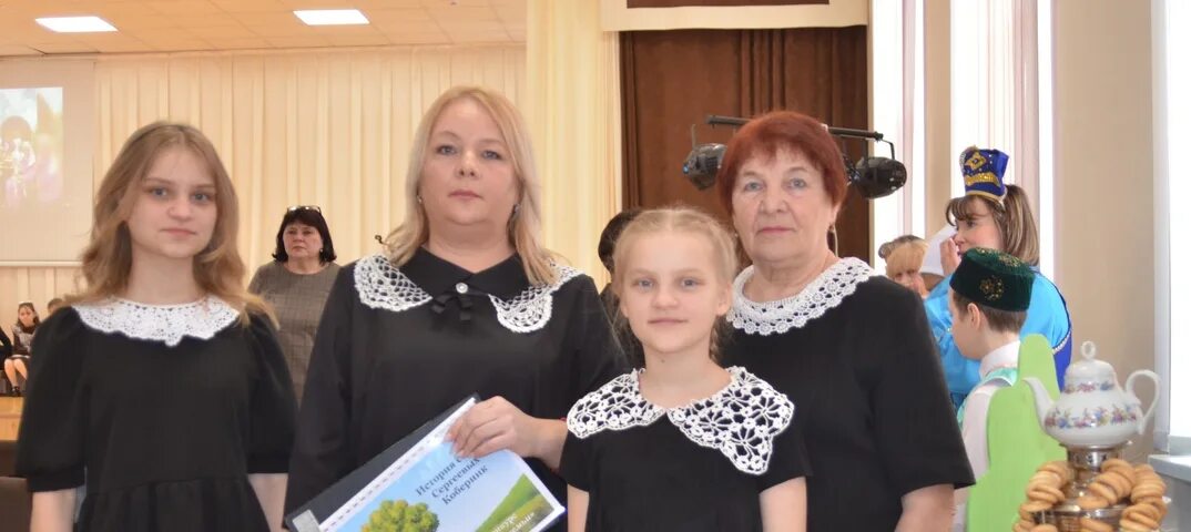 Интернет бавлы. Школа 1 бавлы. управление образованием бавлы. своя семья.