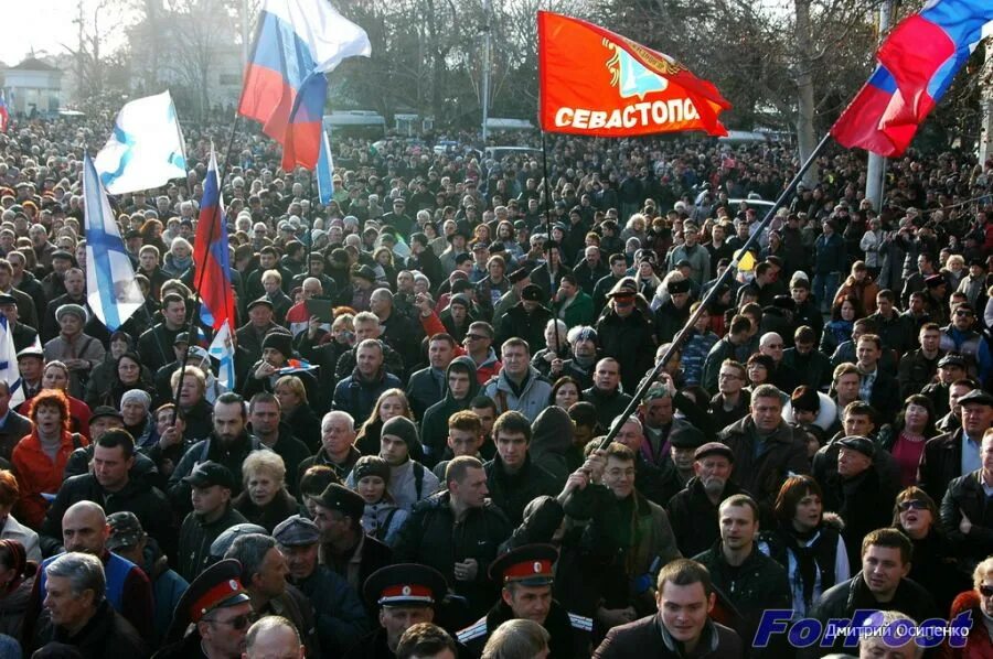 Митинг в Севастополе 23 февраля 2014. Митинг народной воли 23 февраля 2014 в Севастополе. Митинг народной воли Севастополь.