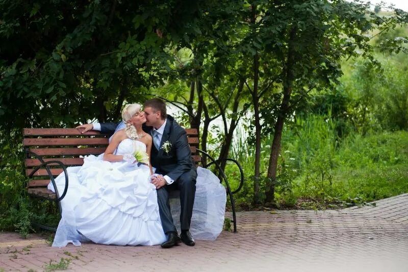 аверин женился. мария куликова и максим аверин. максим аверин и якунина. максим аверин жена. максим аверин жена.