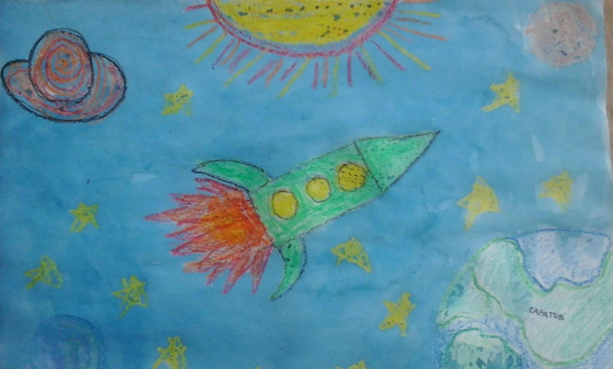 Рисунок на тему космос. Рисунок на космическую тему. Детский рисунок на тему космос. Рисунки на тему космос для детей.