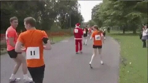 Хожу задом