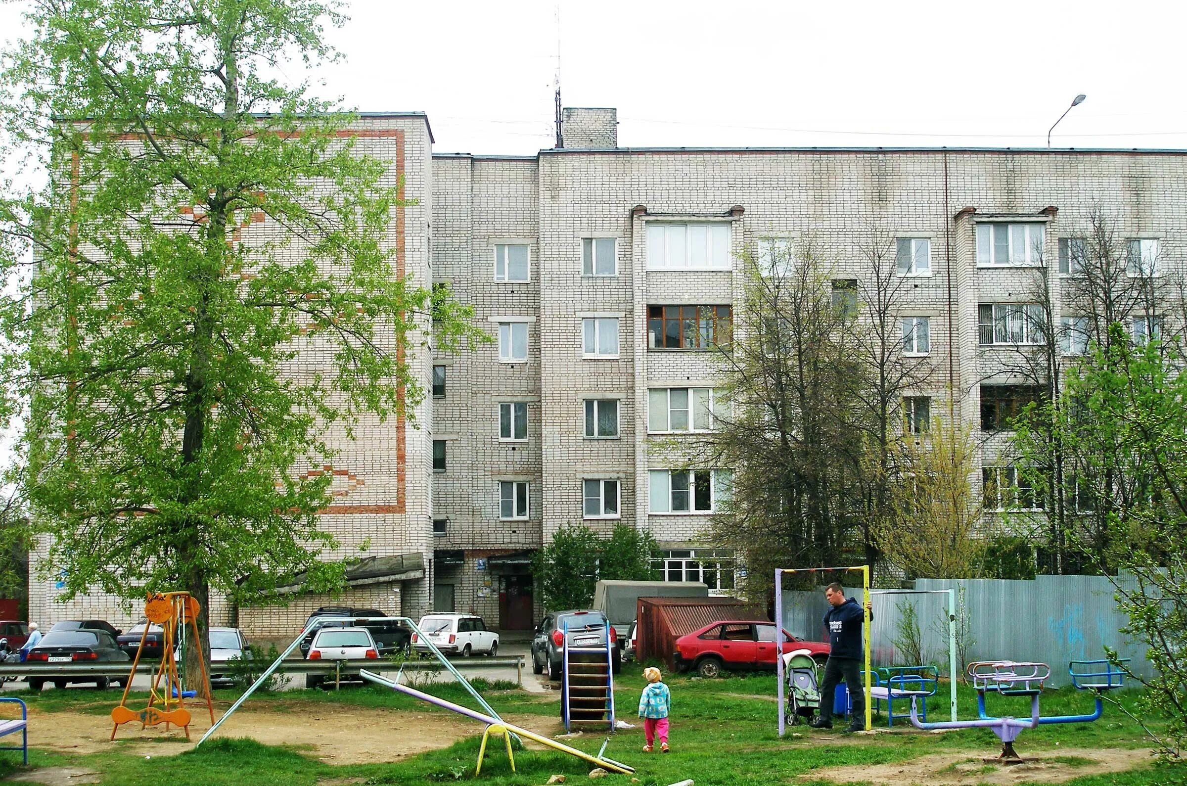 Фасадная, д. Лесная, д. Лесная 3 юбилейный. Королев лесная дом 3. Стрижкин дом комитетский лес.