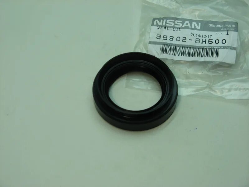 Nissan 38342-8h500. Nissan 38342-8h500 сальник привода l. Сальник привода Рено Дастер левый 4x4. Рено Колеос сальники приводов. Сальник правого привода дастер