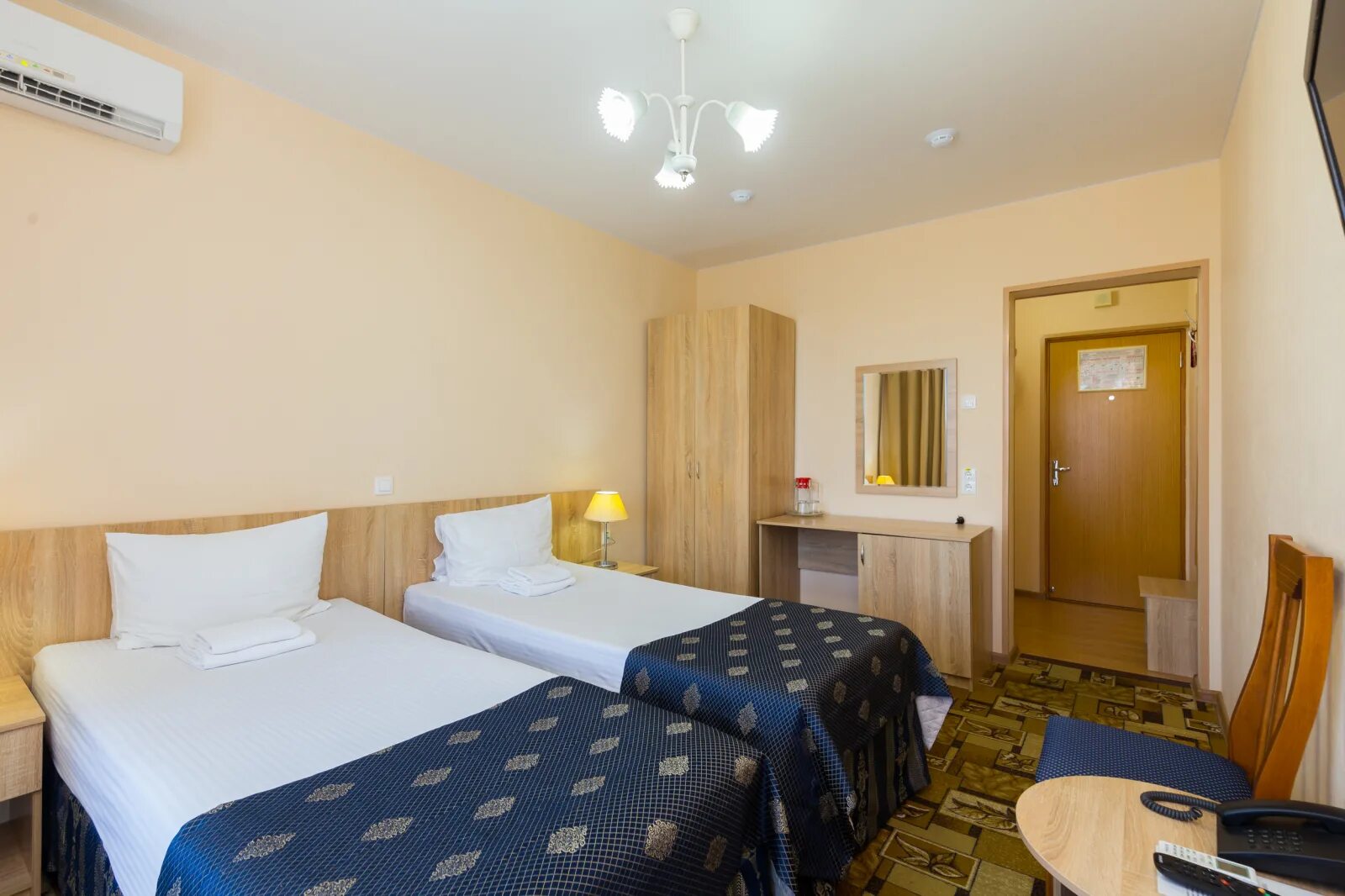 Адлеркурорт, корпус коралл 3*. Санаторий в адлере корпус коралл. Сочи адлер санаторий коралл. Сочи коралл пансионат адлеркурорт. Коралл пансионат адлеркурорт.