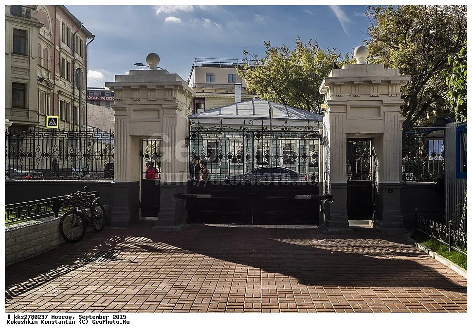 дом анны ахматовой в москве на ордынке. ахматова 17. ахматова 17. а. парк ахматовой севастополь.