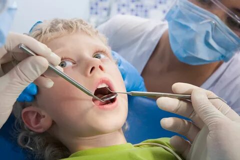 К сожалению, кариес поражает зубы у 70-80 процентов детей. 