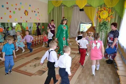 Утренник весны