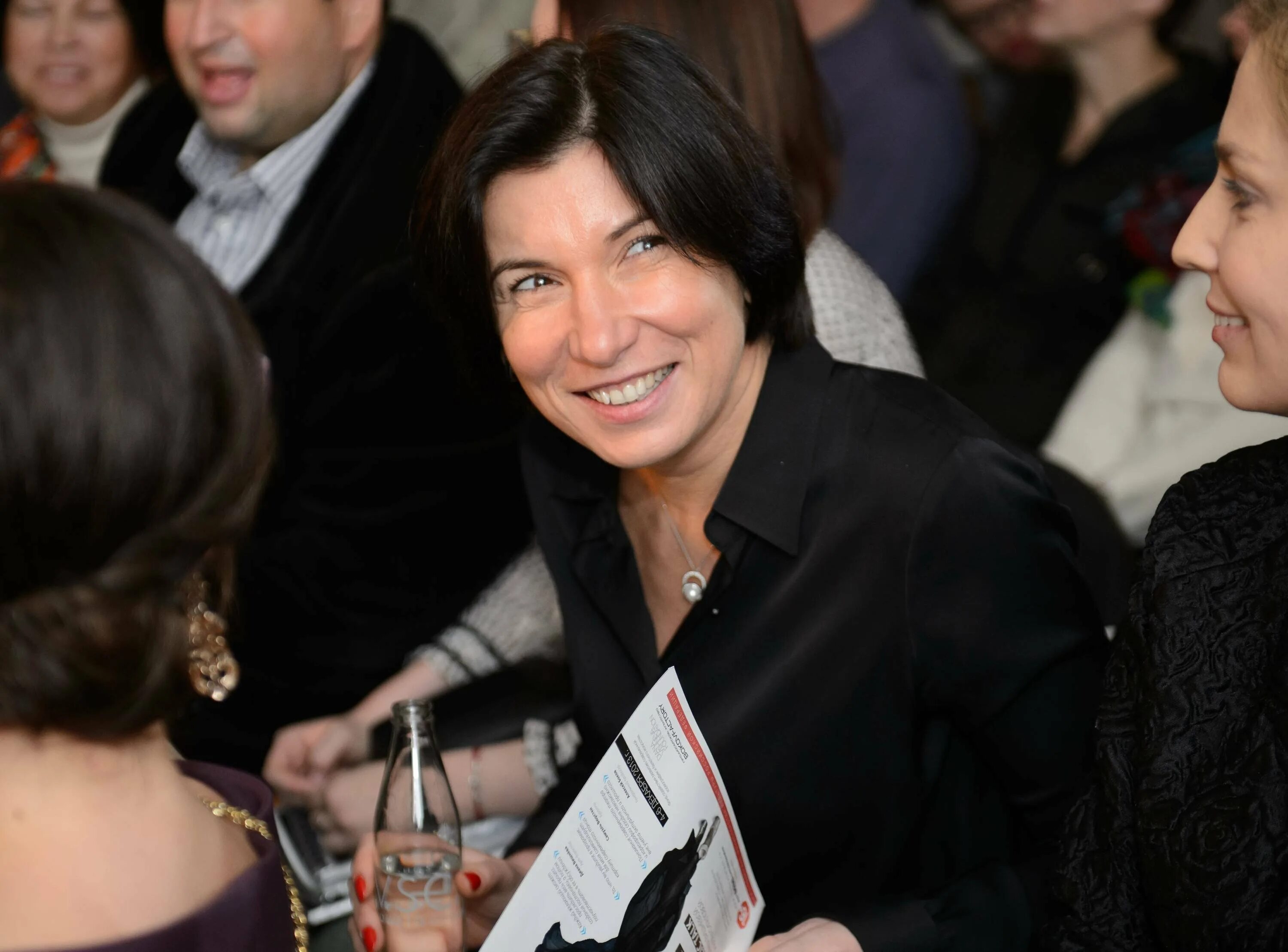 ирада зейналова семья. аринаавтандиловна зейналова. ирада автандиловна зейналова.