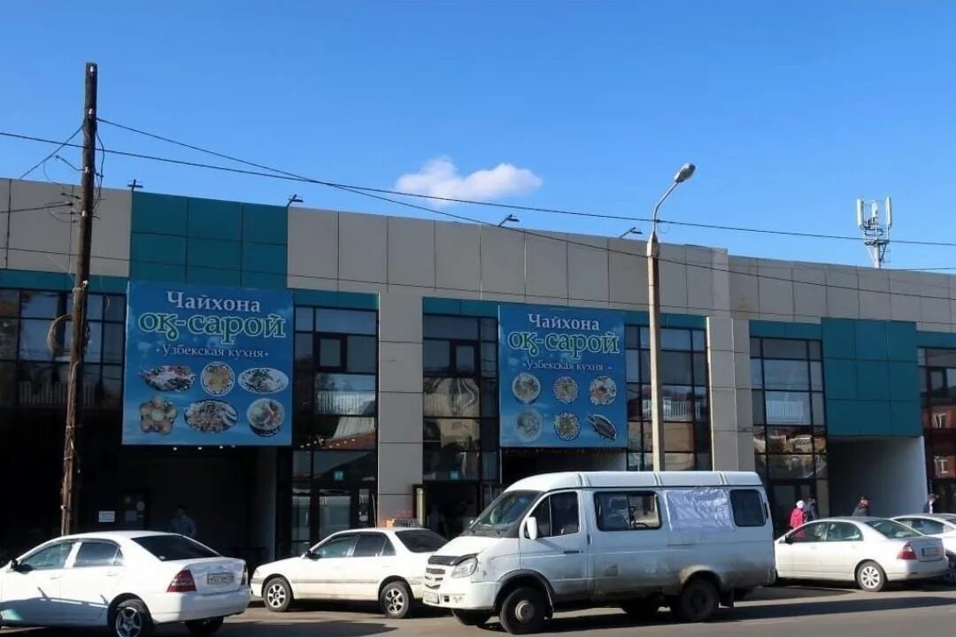 Сарой иркутск. Ок сарой чайхона. Улица софьи перовской иркутск. Кафе ок сарой ул. Чайхана персия москва.