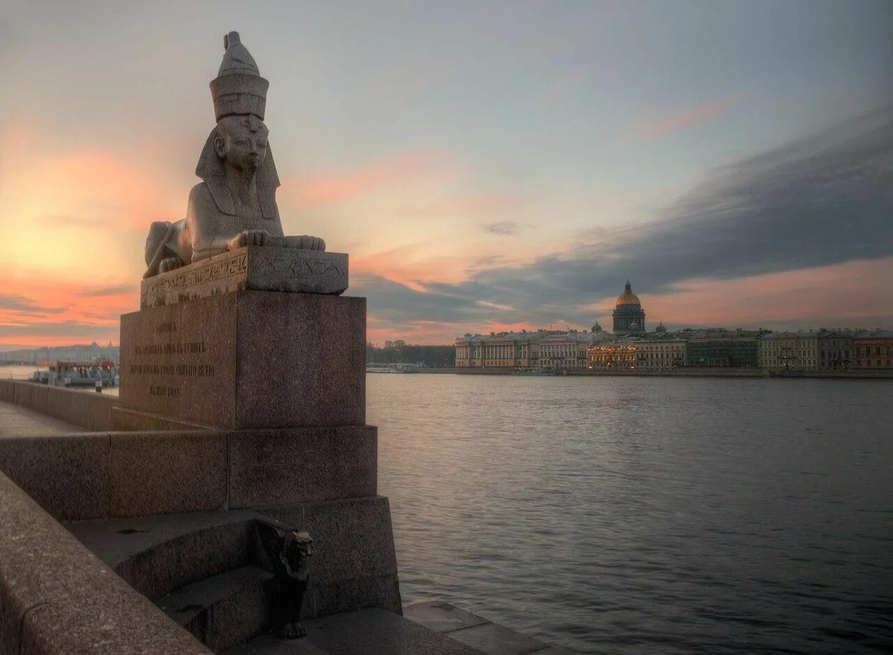 Сфинксы на университетской набережной. Сфинксы на университетской набережной. Сфинксы аменхотепа 3 в санкт-петербурге. Сфинксы аменхотепа iii на университетской набережной. Сфинксы в санкт-петербурге на университетской набережной.