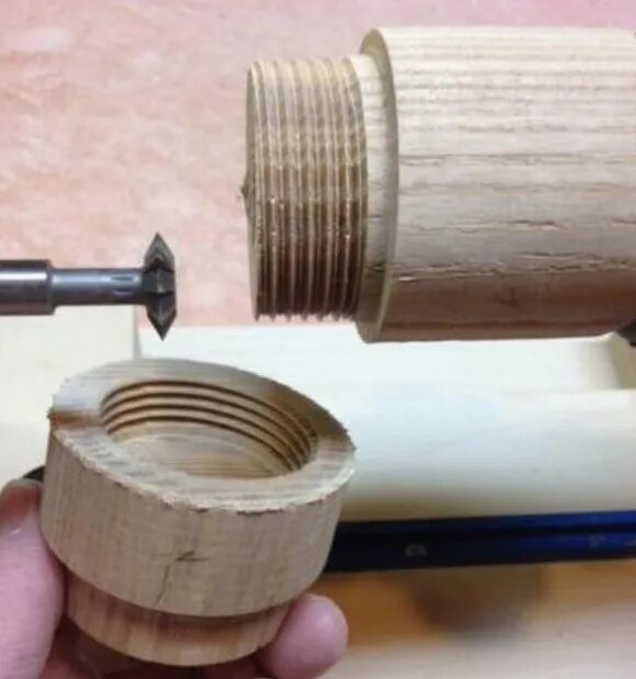 гайка мебельная потайная м4. резьбовая футорка m8 m10. футорка (резьбовая мебельная муфта) м10 din 7965,. футорка металлическая м6х13. резьбовая футорка m8 m10.