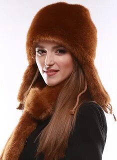 Из под ушанки