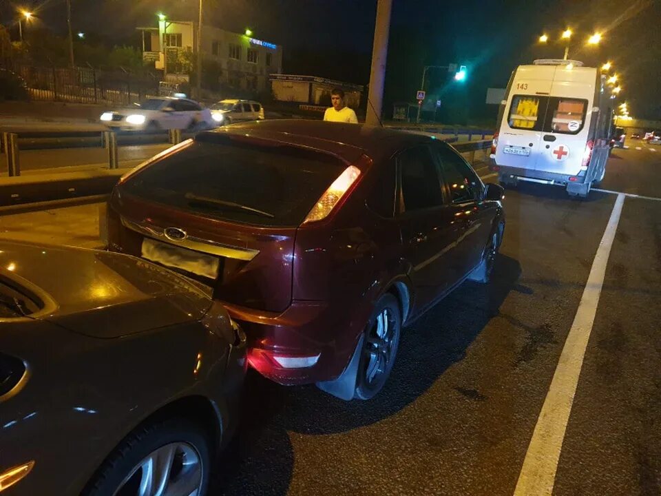 Водитель автомобиля воронеж. Водитель автомобиля воронеж. Водитель грузового автомобиля. Номер автомобиля мера воронежа. Водитель автомобиля воронеж.