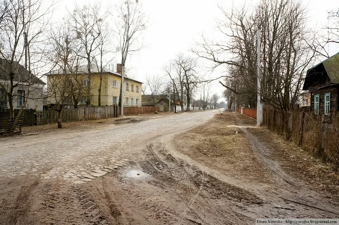 В ч 03354 любеч 1. Любеч город на руси. Любеч 1. Глинская пустынь монастырь. Город любеч сейчас.
