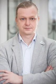 Белый пластический