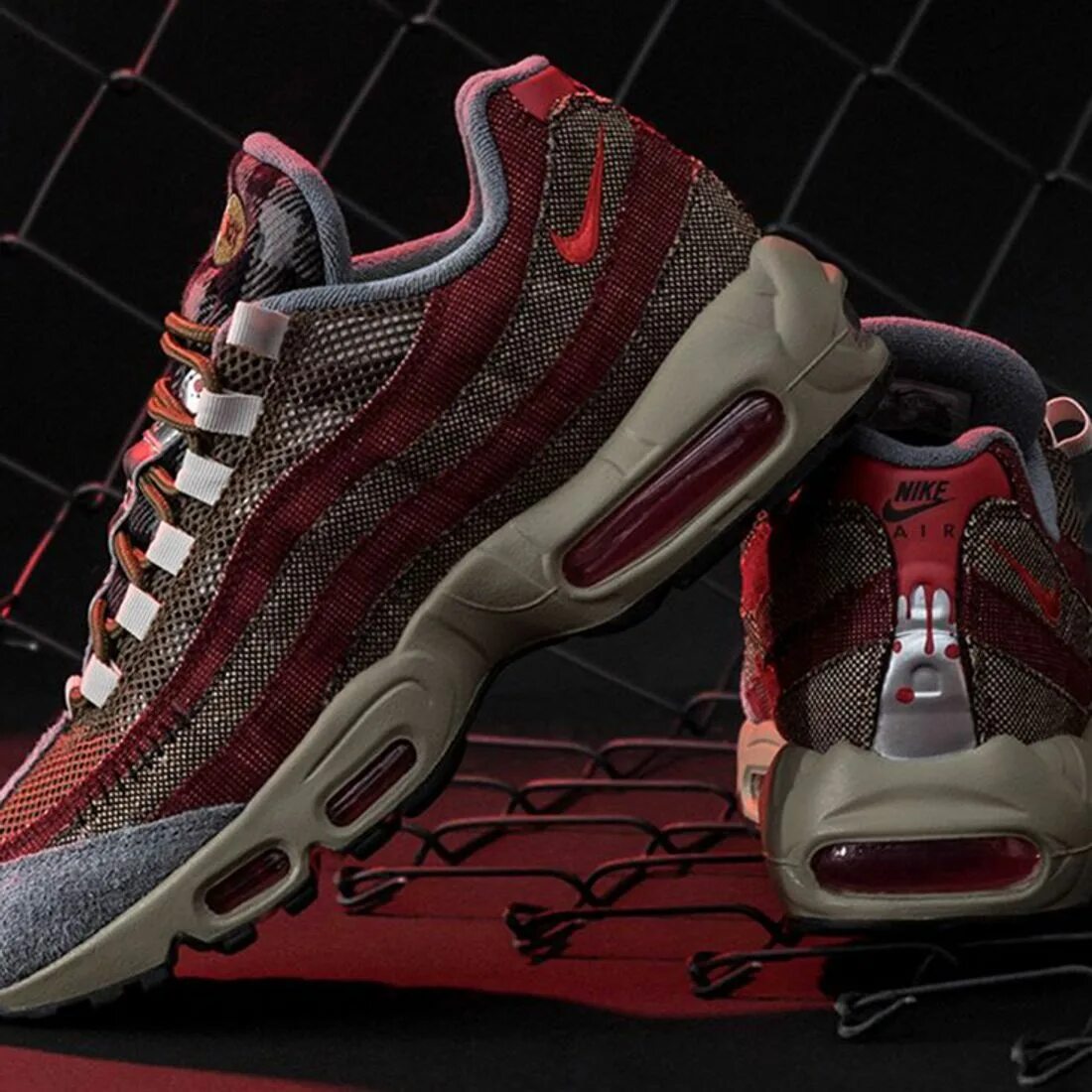 Nike Air Max 95 Фредди Крюгер. Air Max 95 Freddy Krueger. Кроссовки найк Фредди Крюгер. Кроссовки Nike Фредди Крюгер. Найк крюгер