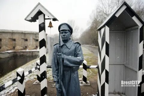 Возле 5