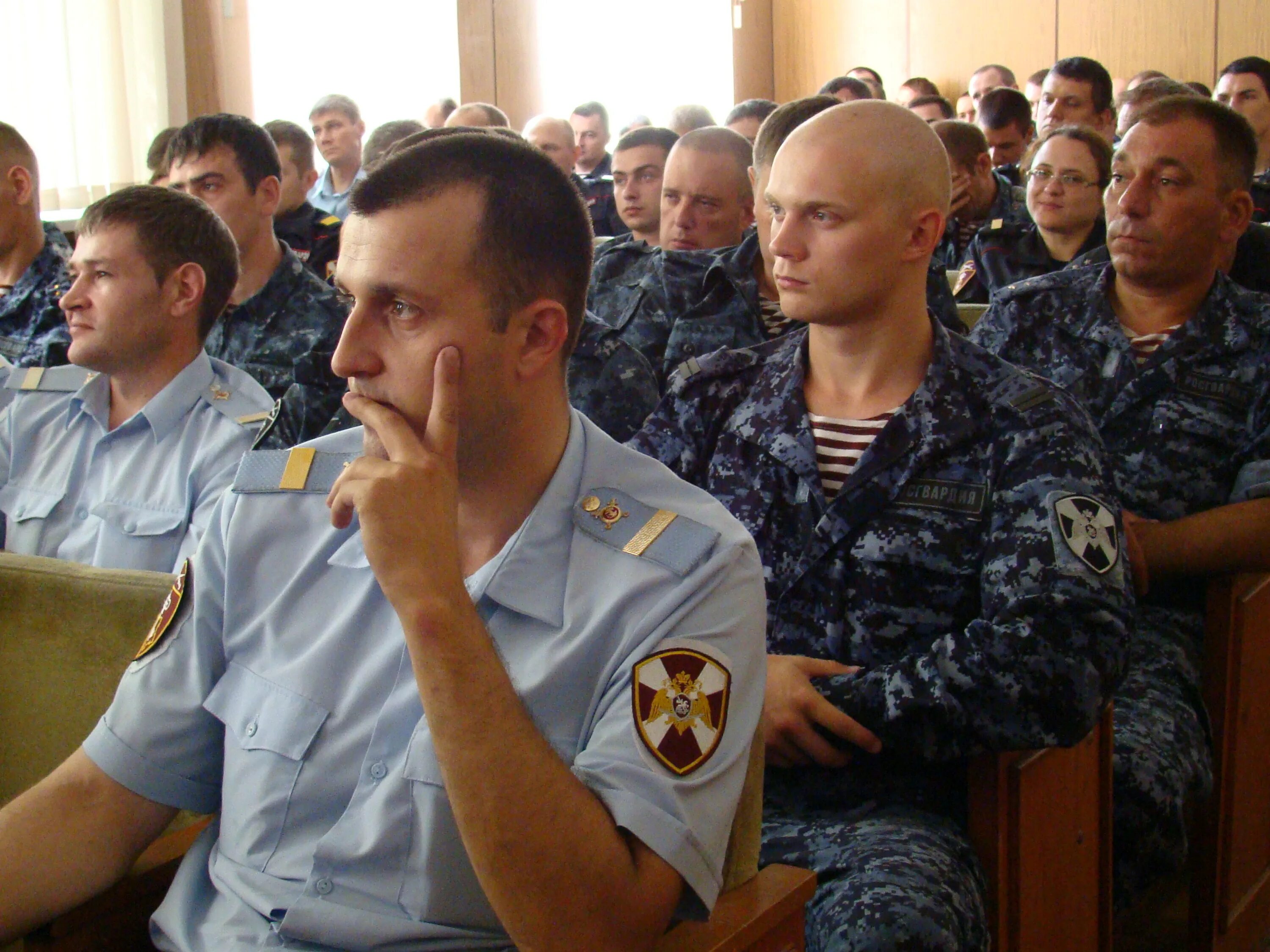 Полиция росгвардия машины. Речицкий. Управление росгвардии по ставропольскому краю. Начальник уво по г ставрополю. Вневедомственная охрана ставрополь.