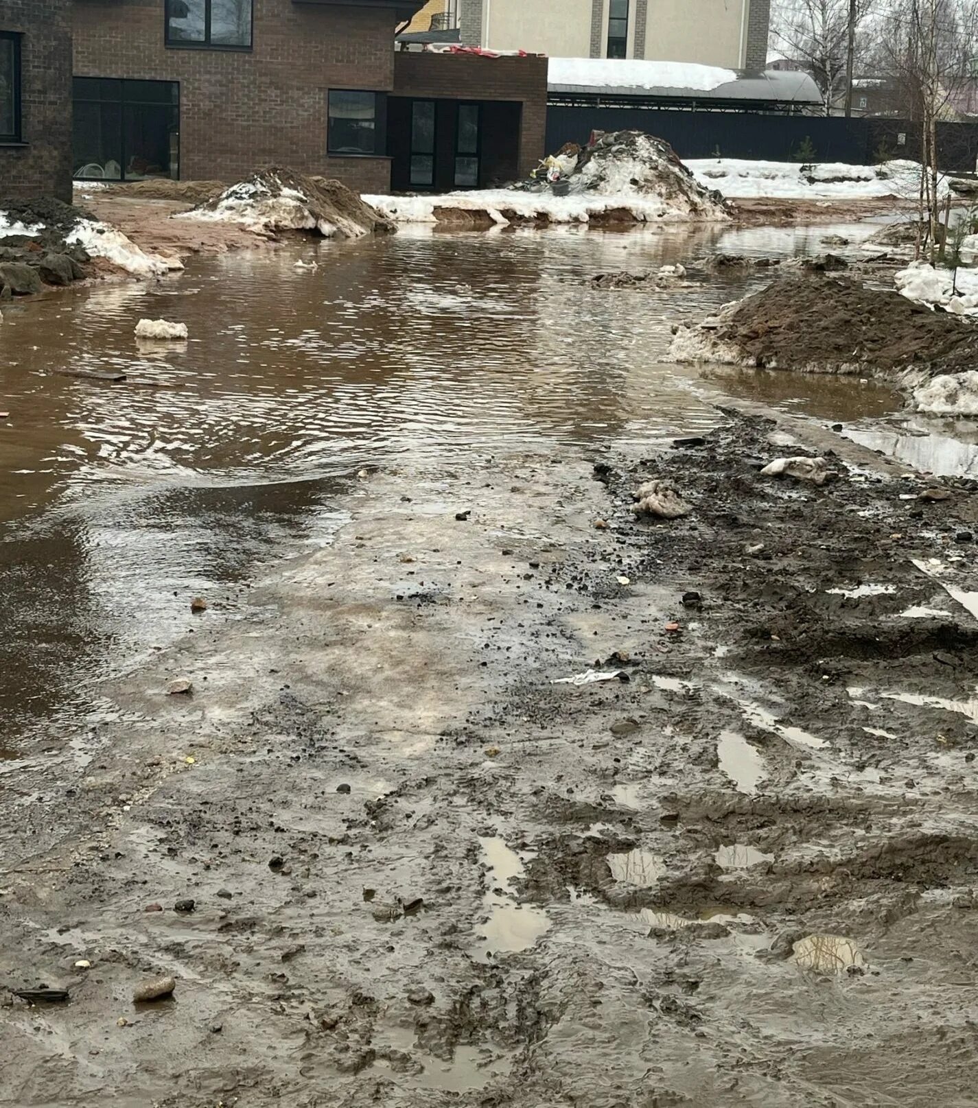 Вода в костроме сегодня. Талые воды. Потоп. Подтопление талыми водами жилых домов. Затопление города.