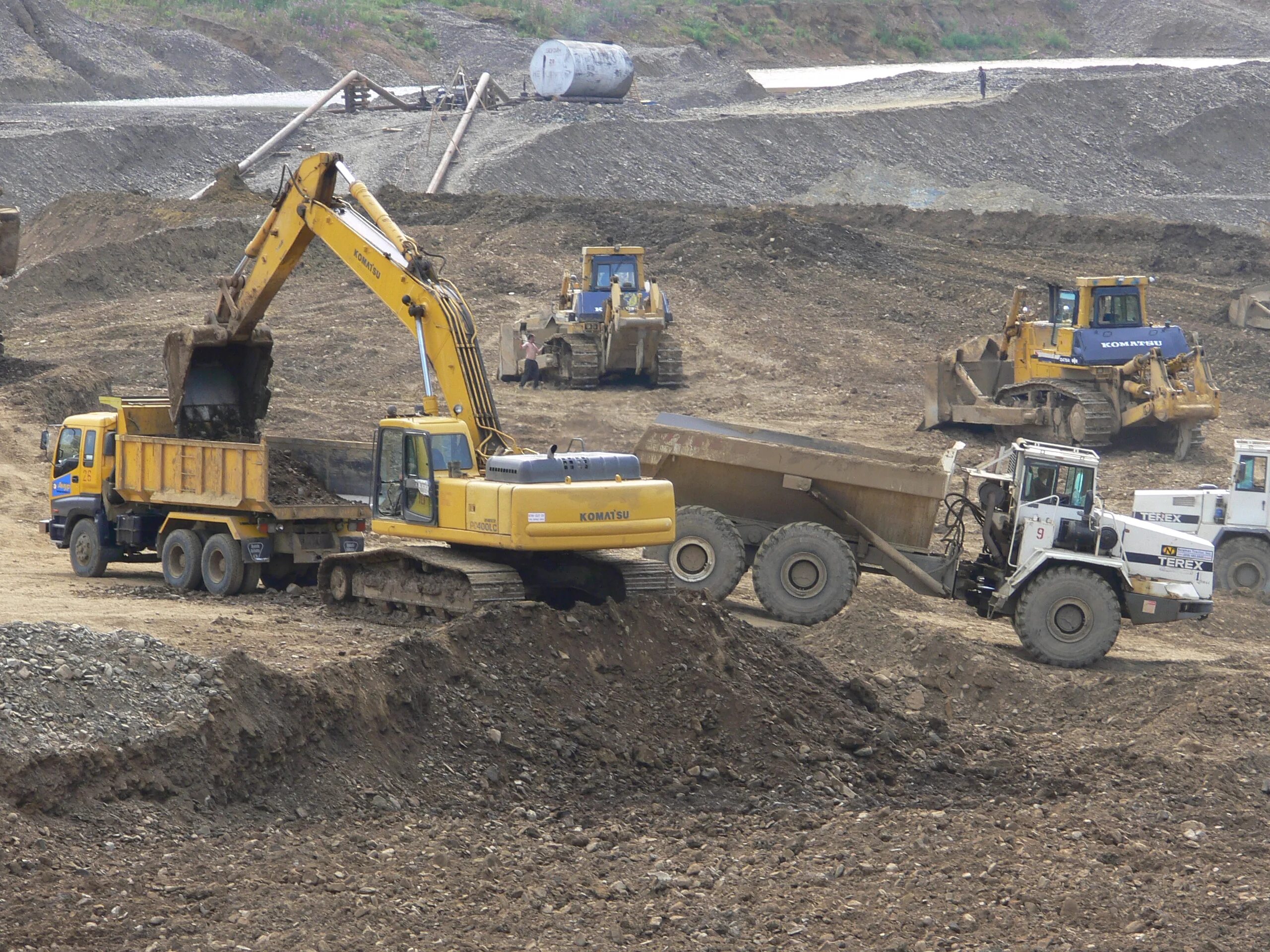 Артель витим в бодайбо. Ооо артель старателей суенга. Ооо кривбасс магадан. Артель старателей архара. Артель витим золотодобыча.