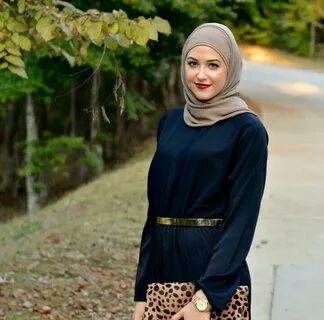 Hijab hitam