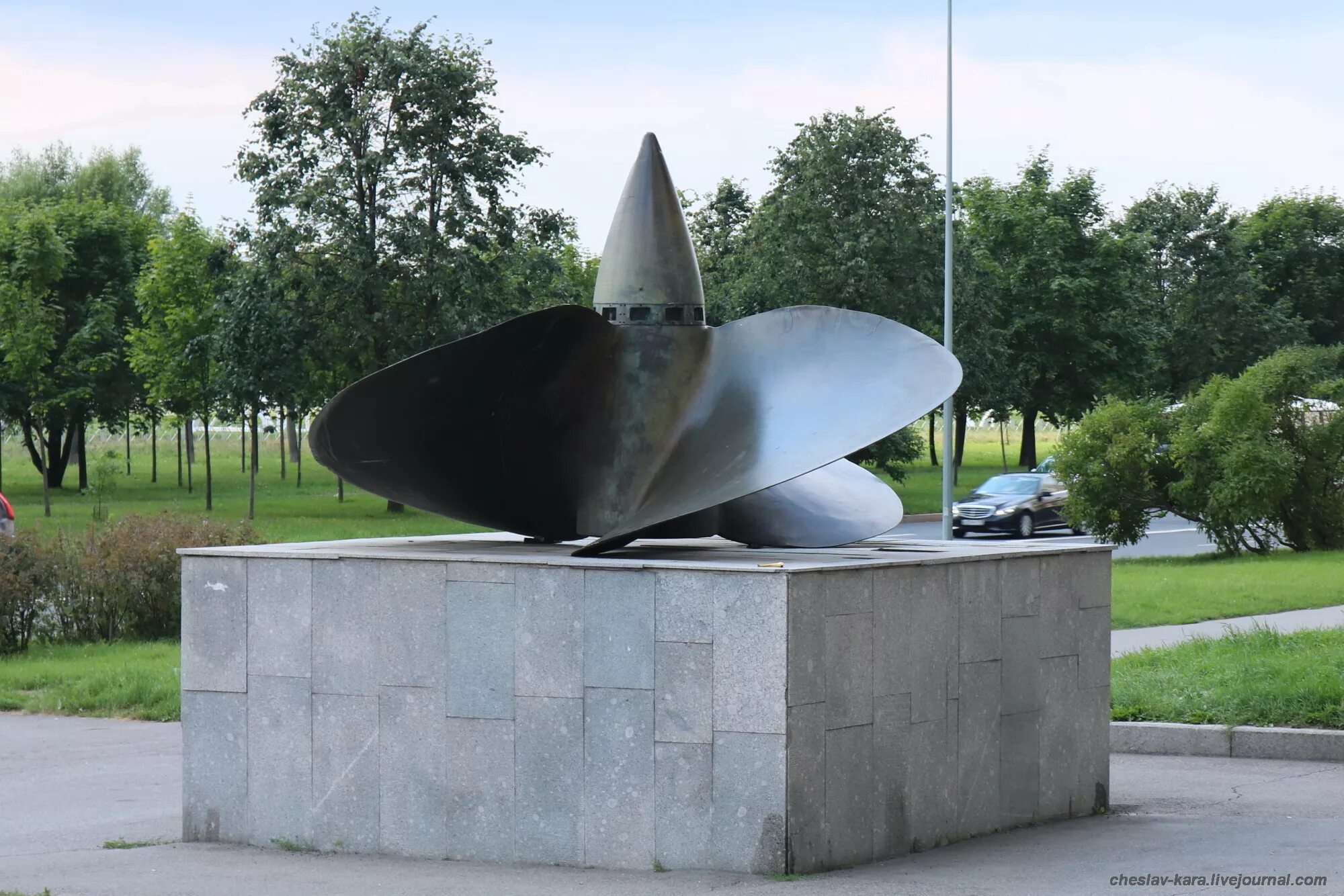 Домбровский, харьков. Удивительнейшего мемориала. Мемориал ветеранам аризона сша. Удивительнейшего мемориала. Памятник жертвам радиационных катастроф спб.