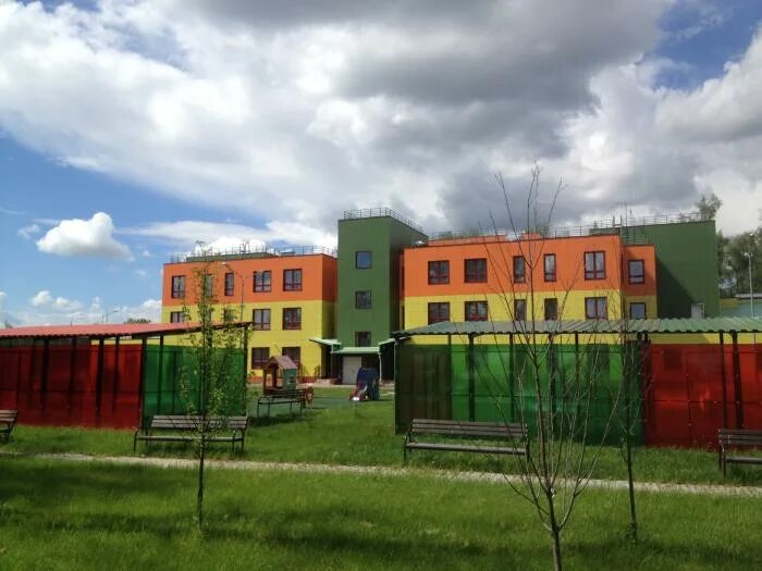 Детский сад коммунарка 338. Школа 338 коммунарка сосенский стан 14. Школа 338 москва воскресенское. 33 сад воскресенск. Теремок воскресенск сад детский 64.