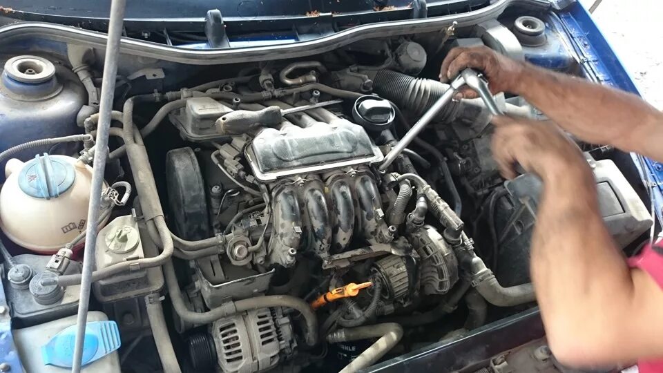 1. Свечной ключ skoda octavia a5. Замена свечей на октавии. Замена свечей на октавии. 4.