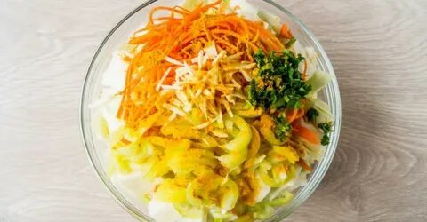 Желтая капуста по корейски
