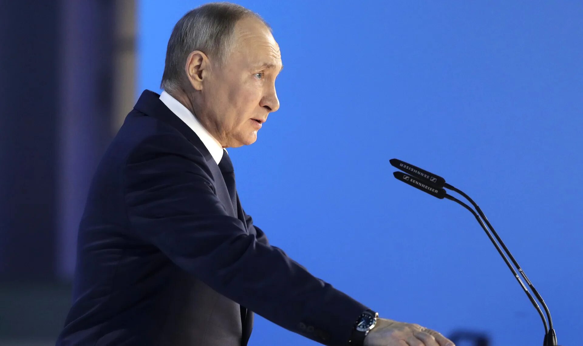 Прямая линия с владимиром владимировичем путиным